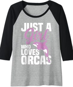 Womens Orcas themed T-Shirt for girls or all the marine life lover Raglan Baseball Tee